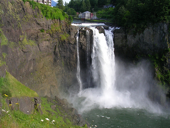 Snoqualmie Falls